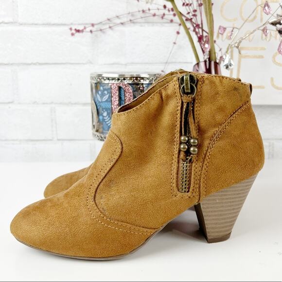 Madden Girl Women's Payge Ankle Bootie Size 7.5M - Picture 6 of 11